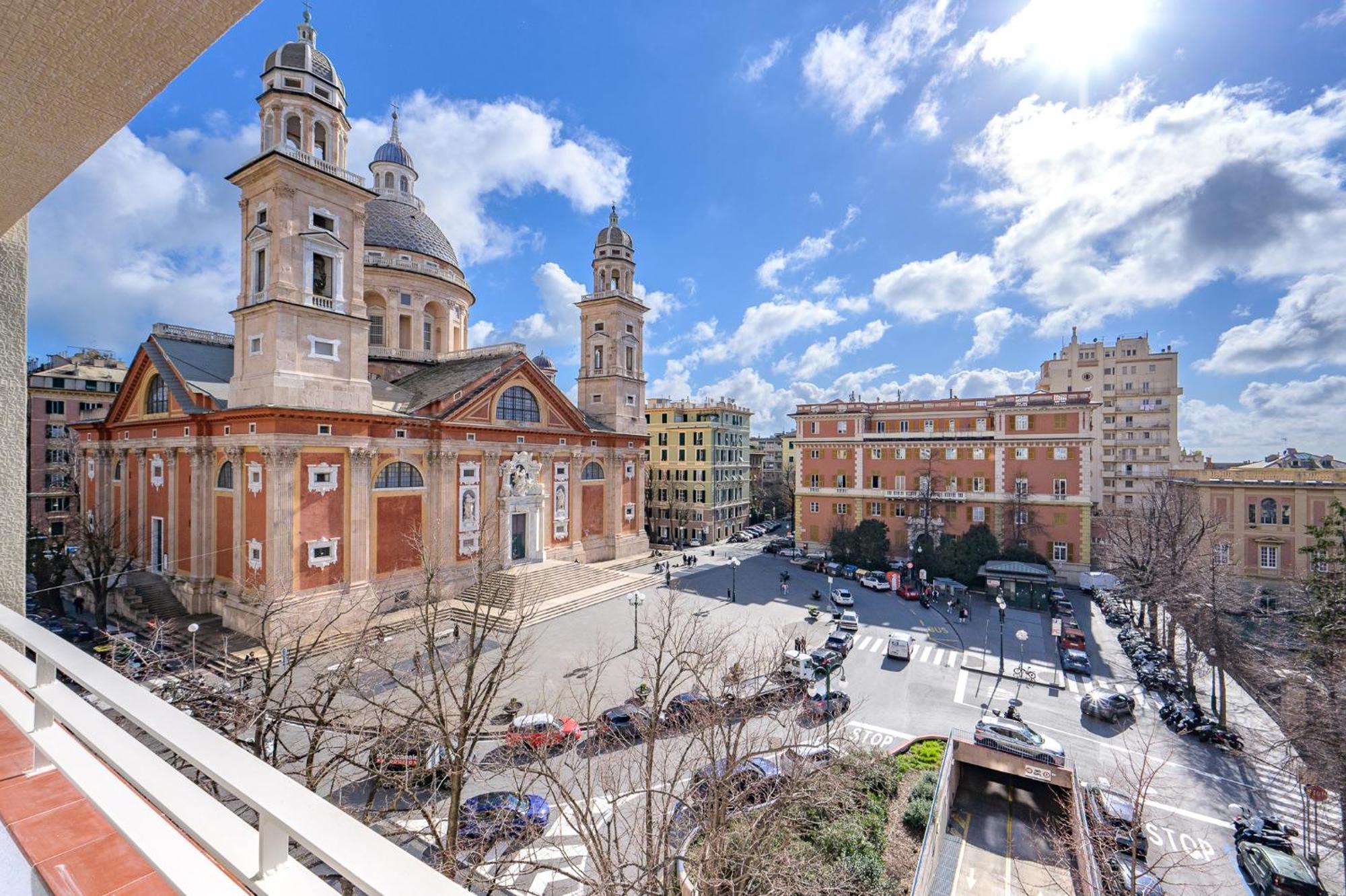Apartment Luxury Basilica View 19 Genua