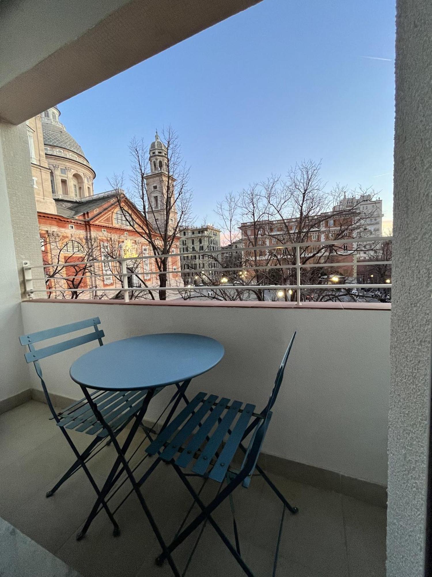 Apartment Luxury Basilica View 19 Genua